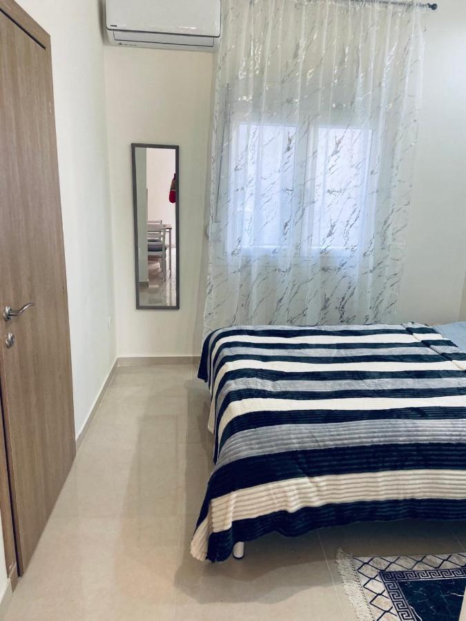 Ifos Apartments Tesalonika Bagian luar foto