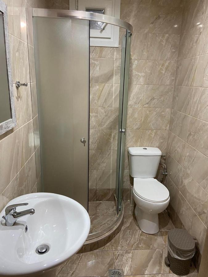 Ifos Apartments Tesalonika Bagian luar foto